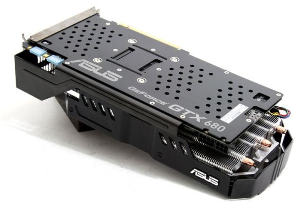 asus-gtx-680-directcu-ii-top-02 t